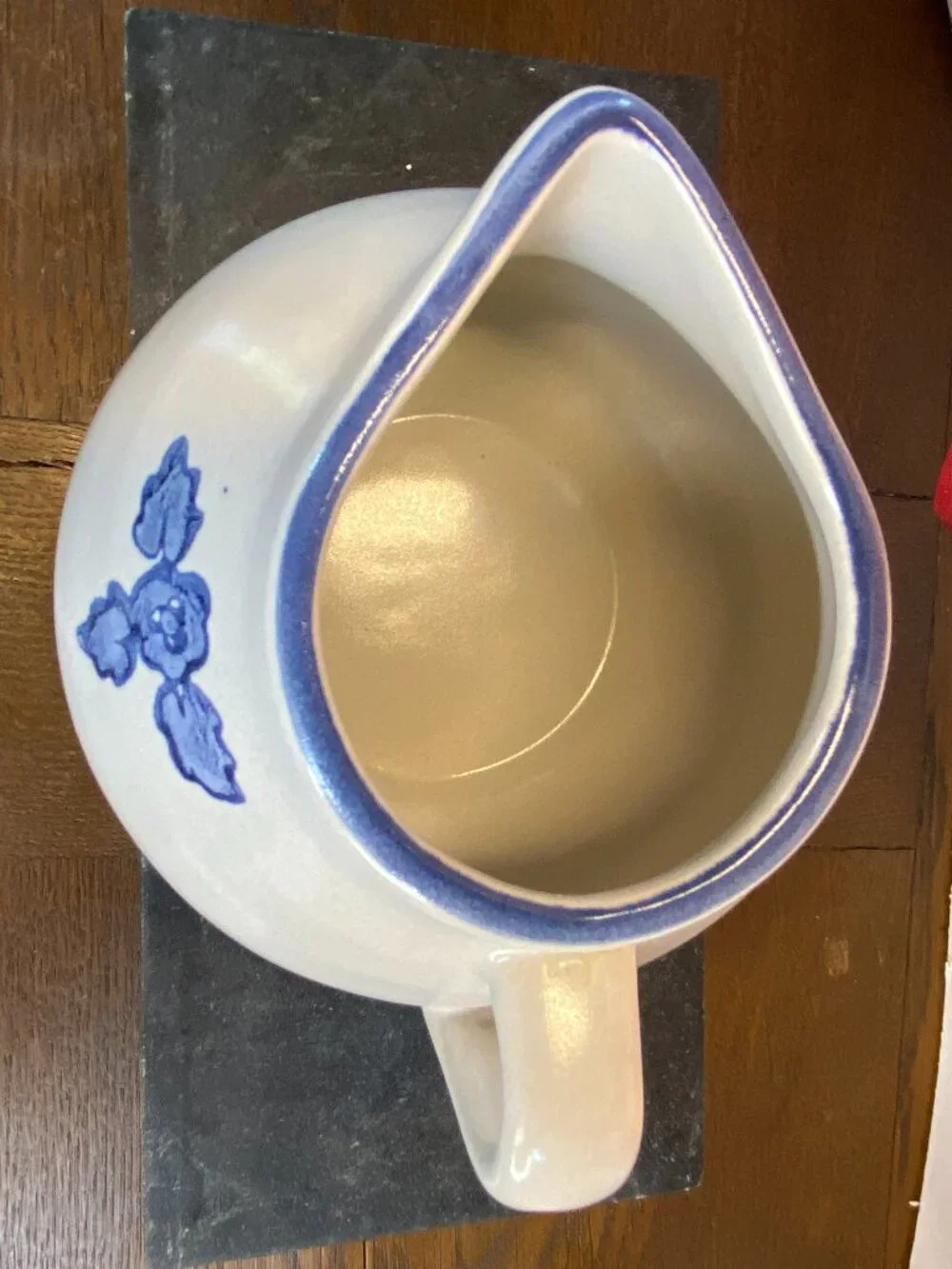 Pfaltzgraff Stoneware Round Gravy Pitcher/Boat Yorktowne Pattern (#414Y)